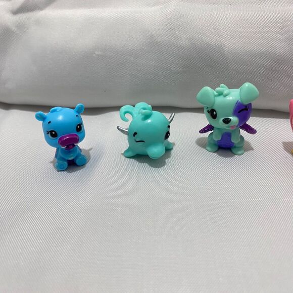 Hatchimals Lot of 5 Mini Figures Colleggtibles Miniature Toy Multicolor - Picture 3 of 5